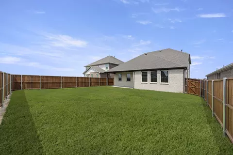 Exterior - 3308 Red Hill Rd, Celina, TX 75009 photo 5 of 5