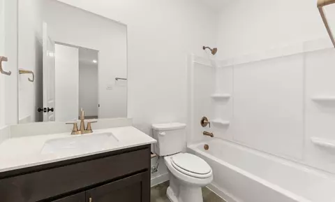 Bath - 3308 Red Hill Rd, Celina, TX 75009 photo 1 of 4