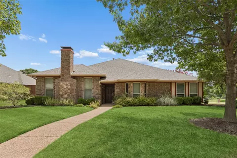 2100 Donna Dr, Plano, TX 75074