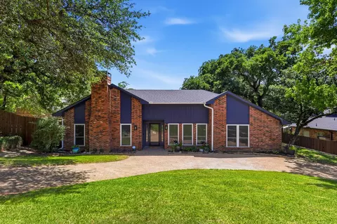 5706 Trail Lake Dr, Arlington, TX 76016