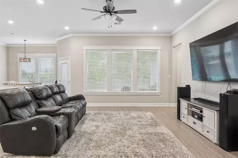 Living - 132 Swan Lk, Waco, TX 76708 photo 1 of 1