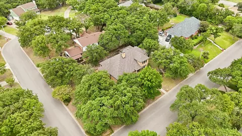1331 Travis St, Denton, TX 76205