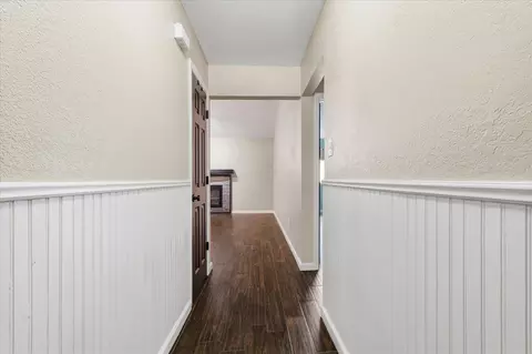 Entry Way - 6572 Ridglea Dr, Watauga, TX 76148 photo 2 of 2