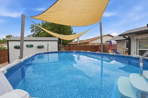 Exterior - 6572 Ridglea Dr, Watauga, TX 76148 photo 7 of 7