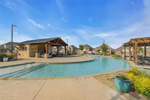 Exterior - 1001 Willowgate Dr, Prosper, TX 75078 photo 7 of 7