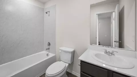 2332 32nd St, Paris, TX 75460