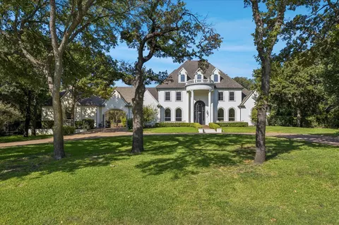 2825 Sun Meadow Dr, Flower Mound, TX 75022