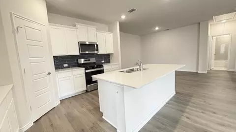Entry Way - 2012 Willow Drift St, Celina, TX 75009 photo 1 of 3