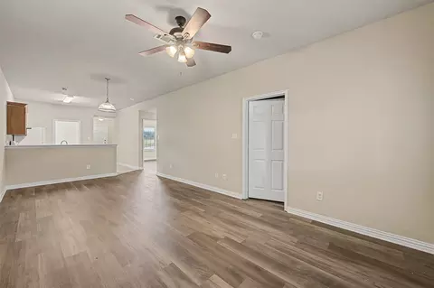 3124 Cherry Ln, Fort Worth, TX 76116