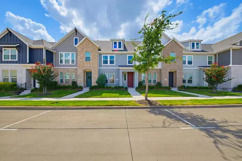 4345 Union St, North Richland Hills, TX 76180