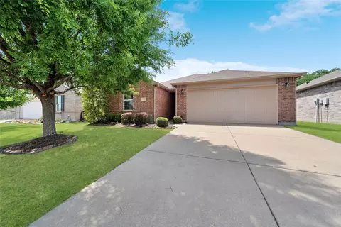 111 Tanglewood Dr, Royse City, TX 75189