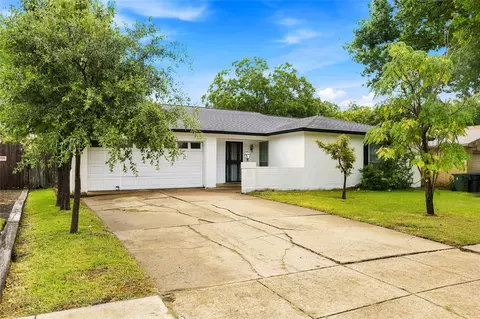 1721 Overbrook Dr, Arlington, TX 76014