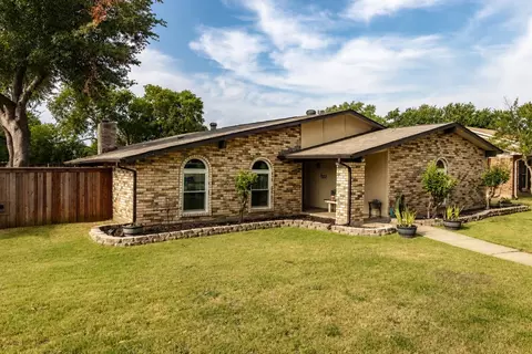1204 Warwick Dr, Mesquite, TX 75150