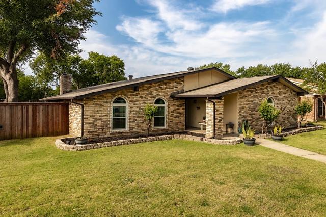 1204 Warwick Dr, Mesquite, TX 75150