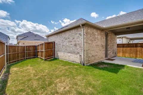 Exterior - 2829 Epping Way, Celina, TX 75009 photo 2 of 3