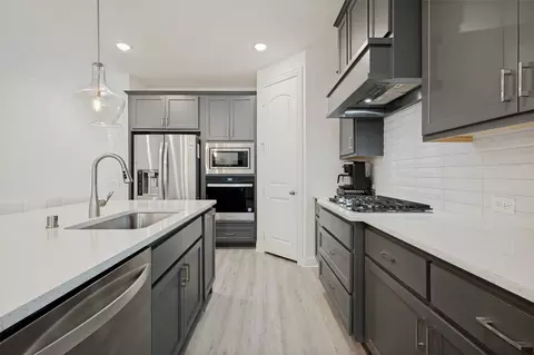 Kitchen - 2829 Epping Way, Celina, TX 75009 photo 3 of 3