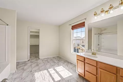 Bath - 7164 Kickapoo Dr, Fort Worth, TX 76179 photo 1 of 3