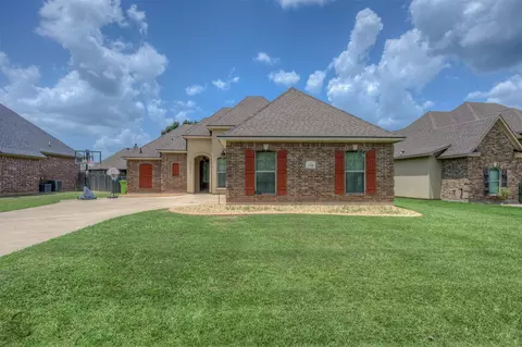 2728 Caplis Sligo Plantation Dr, Bossier City, LA 71112