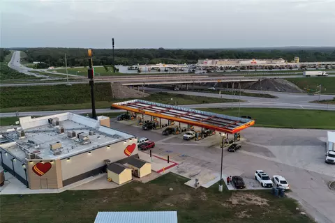00 Hwy 90, Luling, TX 78648 photo 14