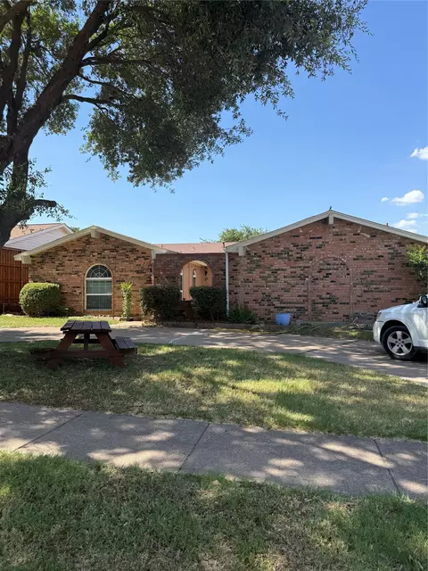 1801 Tameria Dr, Irving, TX 75060