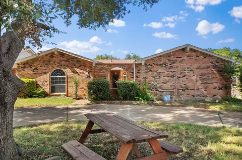 1801 Tameria Dr, Irving, TX 75060