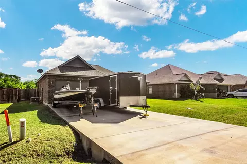 Other - 591 Eubank St, Mabank, TX 75147 photo 2 of 5