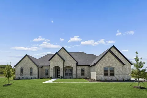 4830 Matador Ranch Rd, Waxahachie, TX 75165