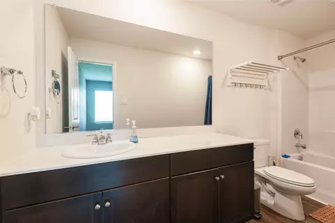 Bath - 1614 Fields View Dr, Anna, TX 75409 photo 1 of 2