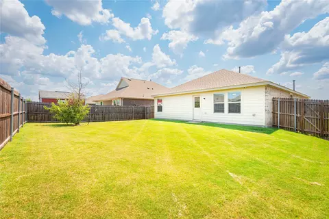 Exterior - 1614 Fields View Dr, Anna, TX 75409 photo 7 of 8