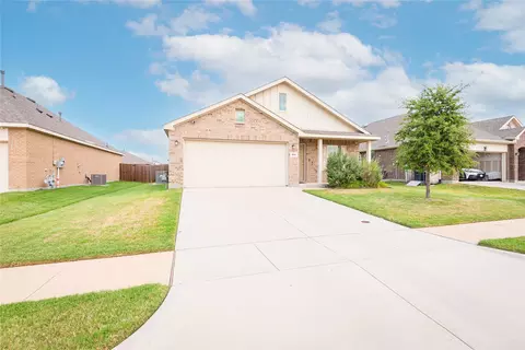 Exterior - 1614 Fields View Dr, Anna, TX 75409 photo 3 of 8