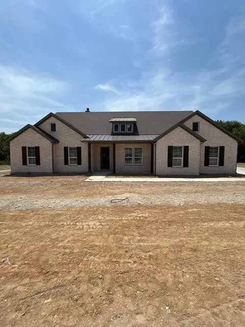 1007 Perrin Ln, Van Alstyne, TX 75495
