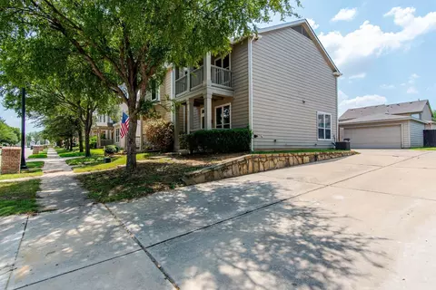 Exterior - 10653 Astor Dr, Fort Worth, TX 76244 photo 6 of 6