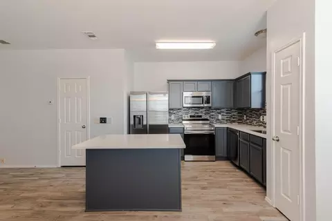 Kitchen - 10653 Astor Dr, Fort Worth, TX 76244 photo 1 of 3