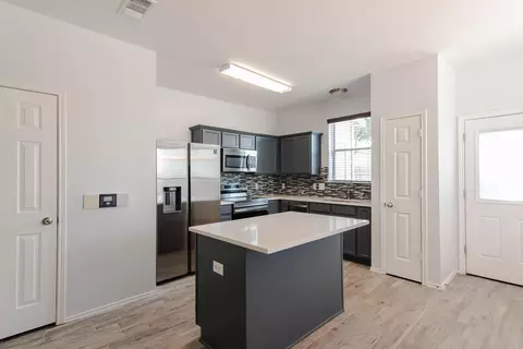 Kitchen - 10653 Astor Dr, Fort Worth, TX 76244 photo 3 of 3