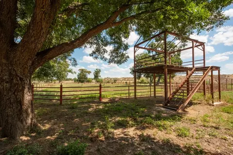 6887 Von Ormy Rd, Von Ormy, TX 78073 photo 25
