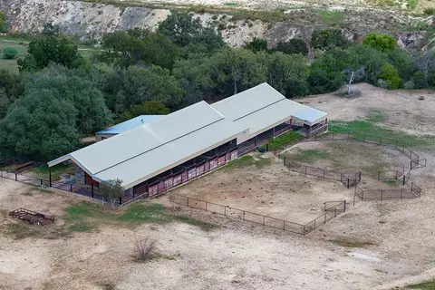 6887 Von Ormy Rd, Von Ormy, TX 78073 photo 32