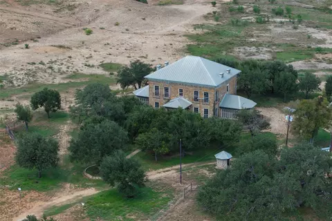 6887 Von Ormy Rd, Von Ormy, TX 78073 photo 31