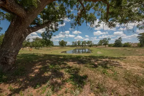 6887 Von Ormy Rd, Von Ormy, TX 78073 photo 27