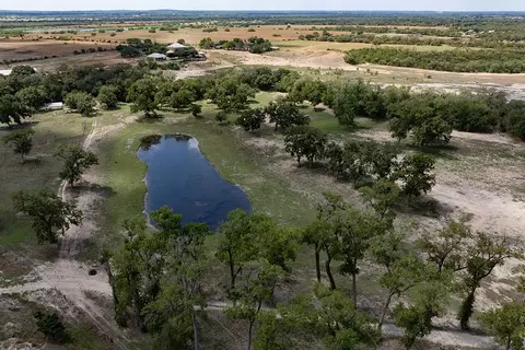 6887 Von Ormy Rd, Von Ormy, TX 78073 photo 38