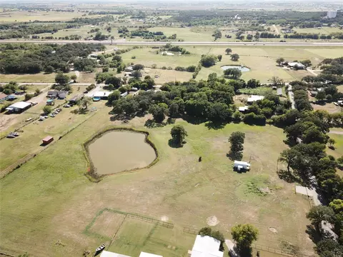 1721 County Rd 909, Joshua, TX 76058
