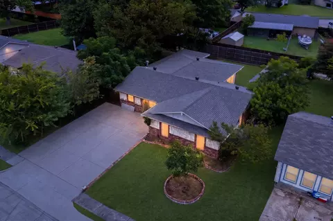 1506 Town Bluff St, Garland, TX 75040