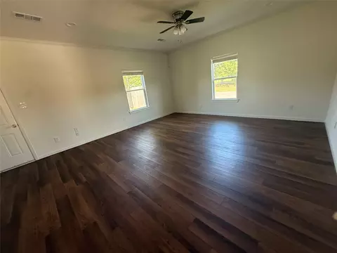 Living - 101 Boone St, Terrell, TX 75160 photo 2 of 2