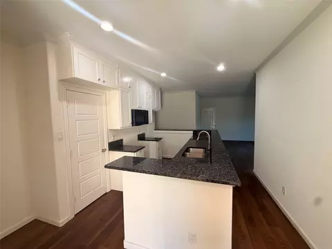 Kitchen - 101 Boone St, Terrell, TX 75160 photo 1 of 2