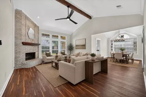 6740 Old Mill Ct, North Richland Hills, TX 76182