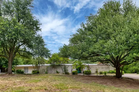 706 Norton St, Weatherford, TX 76086