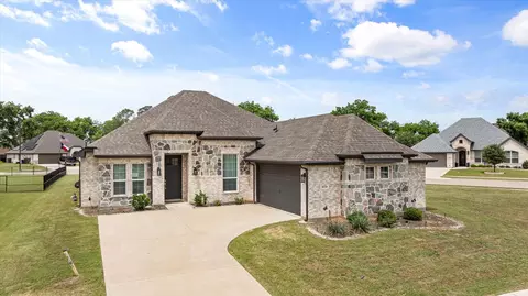 1089 Mickelson Dr, Granbury, TX 76048
