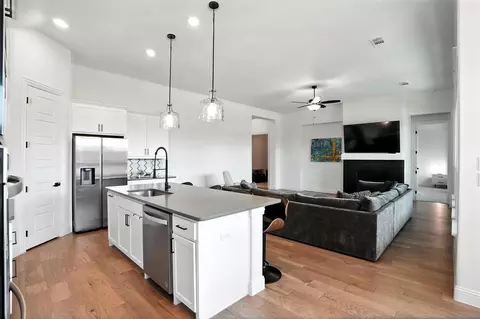 716 Colt Dr, Aubrey, TX 76227