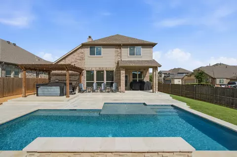 1218 Misty Ridge Dr, Justin, TX 76247