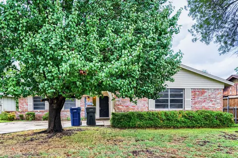 1106 Intervale Dr, Garland, TX 75043