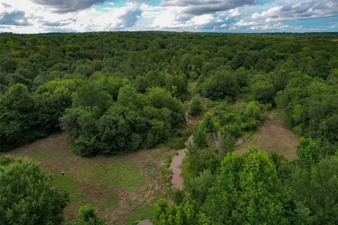8690 County Road 1119, Athens, TX 75751
